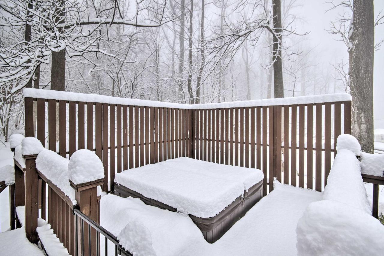 Willa Modern Mountain Retreat With Deck And Hot Tub! Chester Gap Zewnętrze zdjęcie